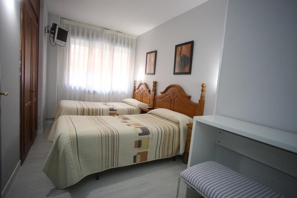 Hostal Santa Barbara Soria Dış mekan fotoğraf